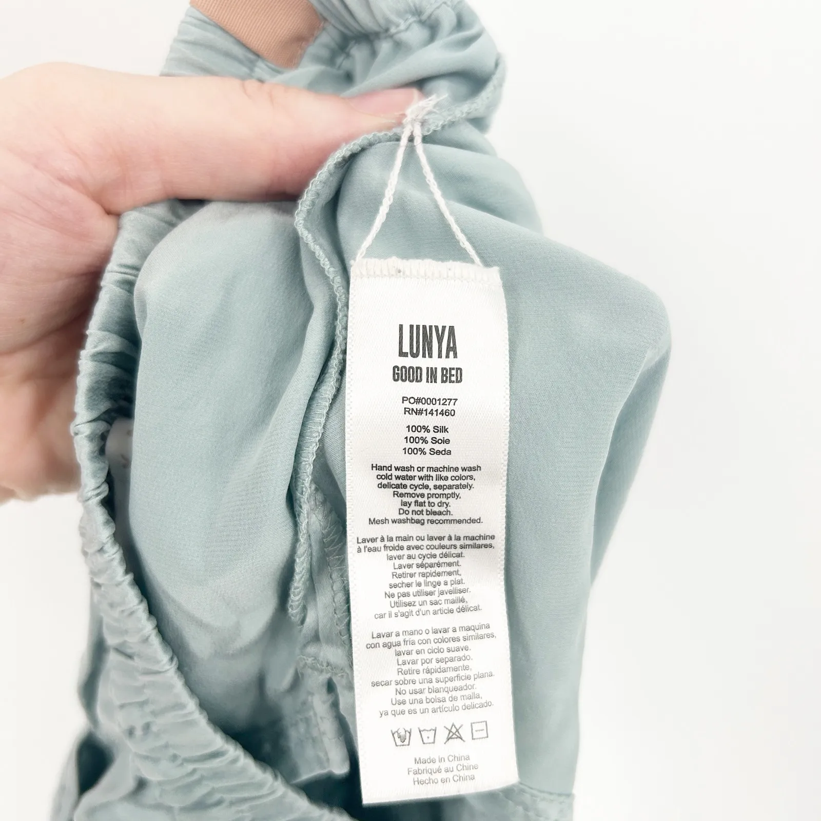 LUNYA Womens Washable Silk Luxury Sleepwear Pajama Lounge Sleep Shorts Size XS Blue - Image 9