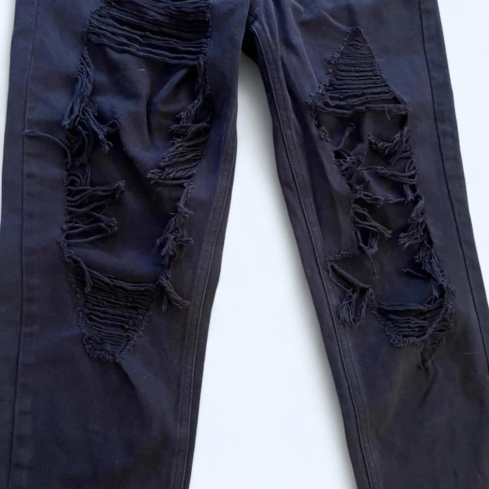 Vintage Black Pac Sun distressed straight denim jeans Size 27 waist - Image 3
