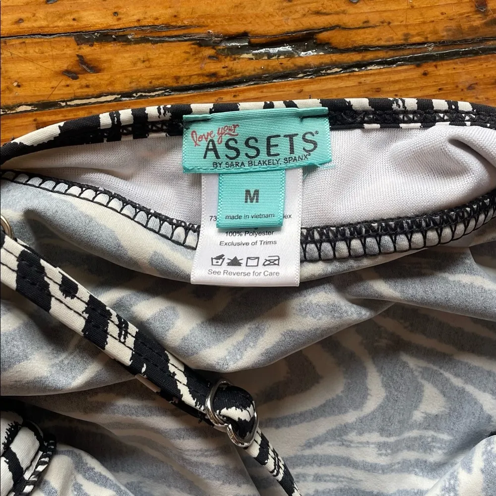 Love Your Assets by Spanx Drawstring Tankini Zebra Size Medium - Image 5
