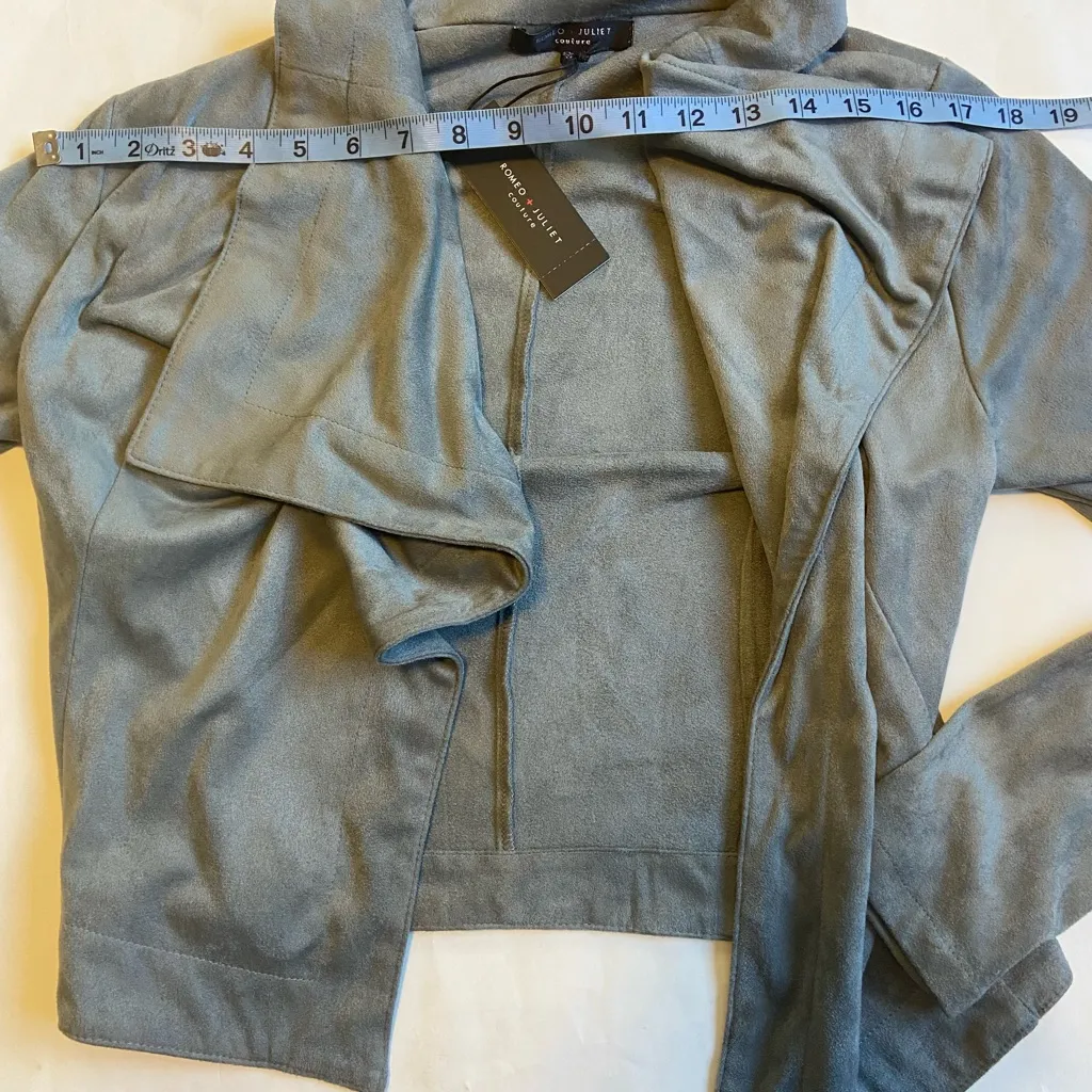 Romeo + Juliet contour gray new jacket size small faux suede - Image 5