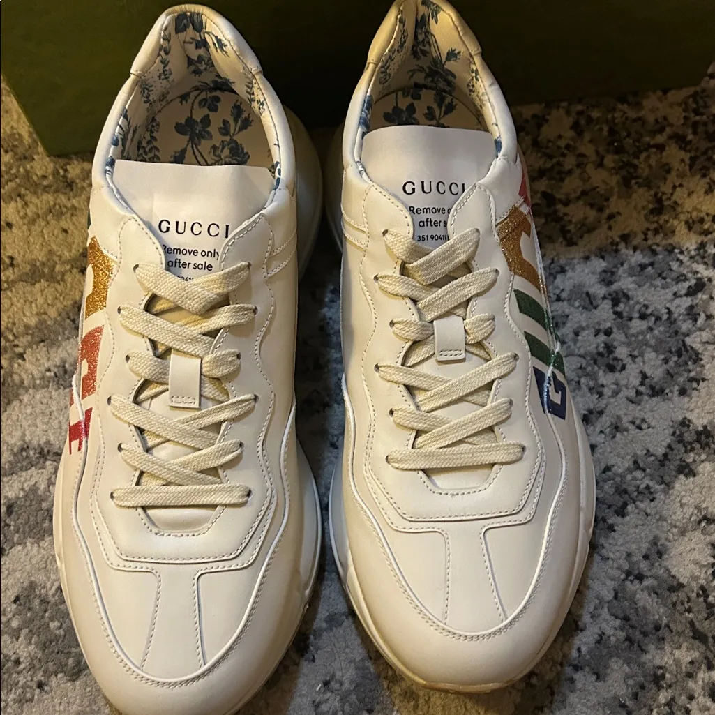 Gucci  Logo Rhyton Glitter Sneaker size 42 - Image 5
