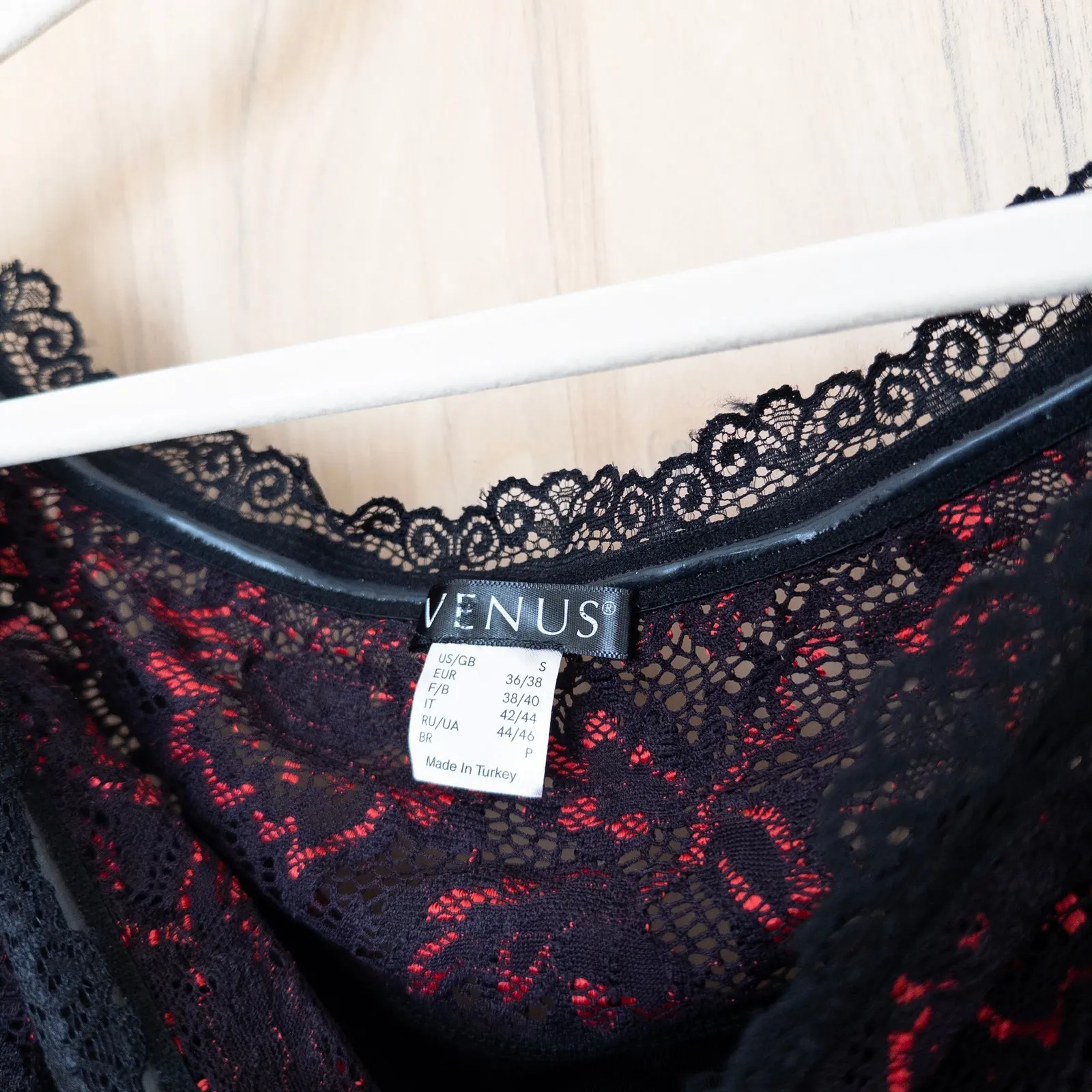 Y2K Venus Womens Lace Off Shoulder Top Size S Black Red Whimsigoth Dark Romantic - Image 4