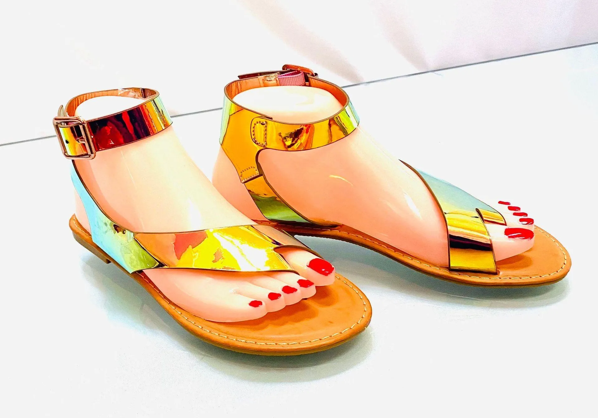 Rouge matellic sandals - Image 4