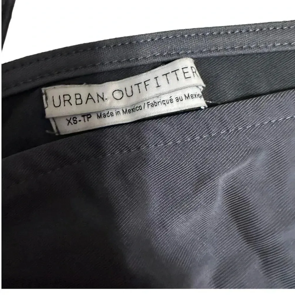 Urban Outfitters Ruched Cropped Tank Top Size XS Gray Bralette Feminine Deep V - Image 3