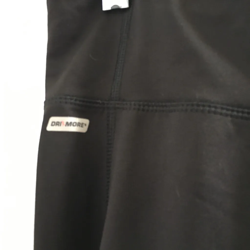 FINAL MARKDOWN Ladies Danskin now capris medium 8/10 Black - Image 2