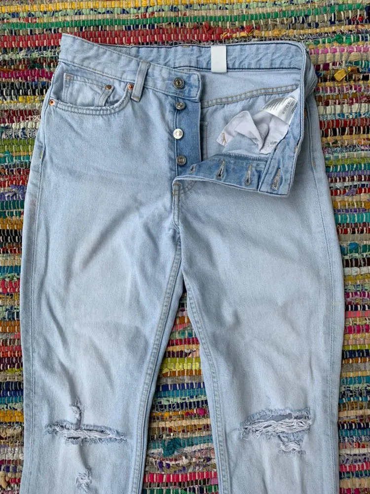 Brandy Melville High Wasted Light Wash Distressed Jeans - Image 4