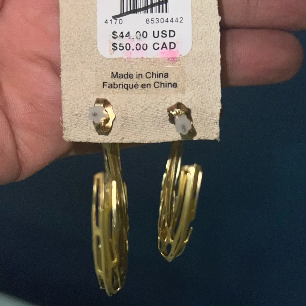 Anthropologie New  thin cutout‎ hoop earrings - Image 4