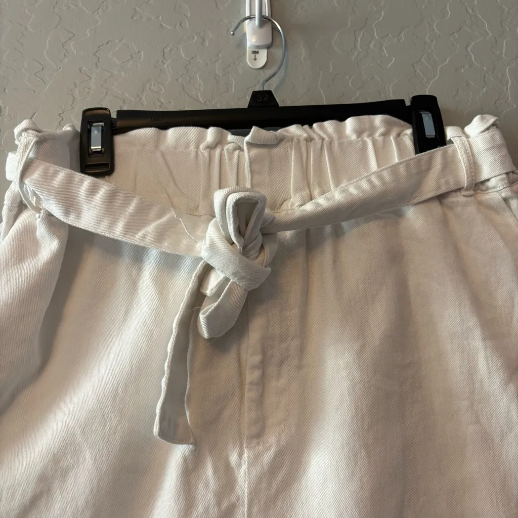 Draper James white paperbag ruffle waist high waisted shorts size XL - Image 2