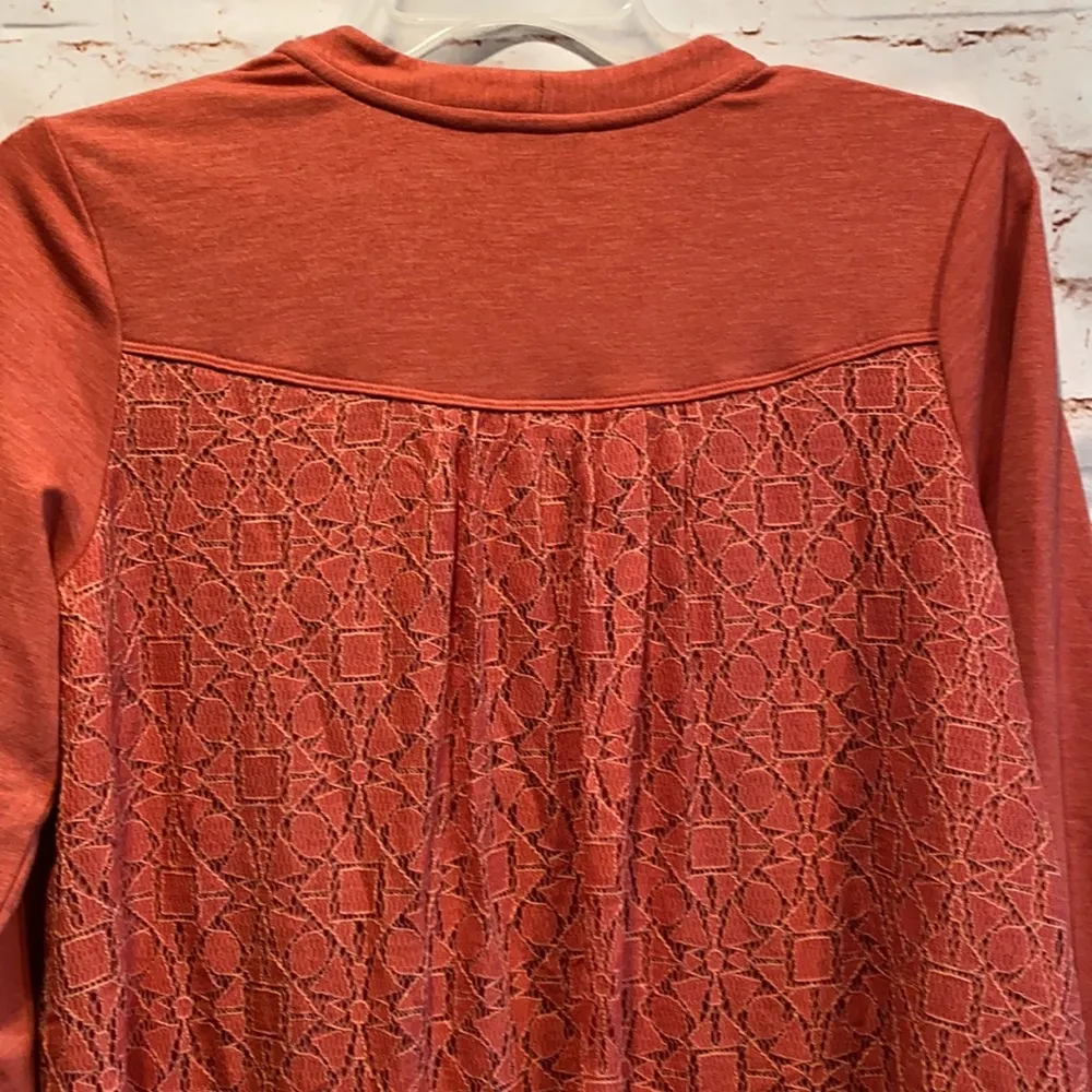 LOGO Lounge by Lori Goldstein Zip front cardigan lace back Medium coral full zip - Image 7