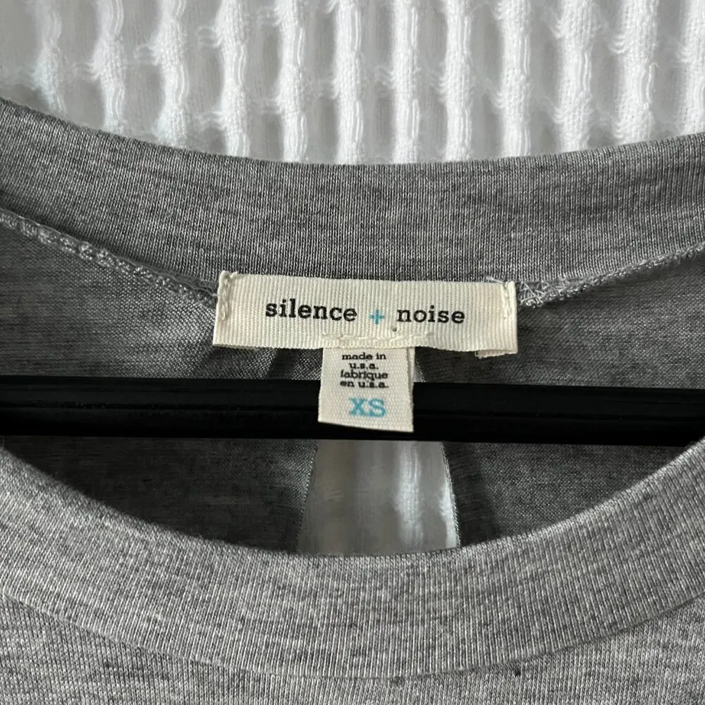 Silence + Noise XS dress NWOT gray column with back cutout and side slit sexy - Image 2