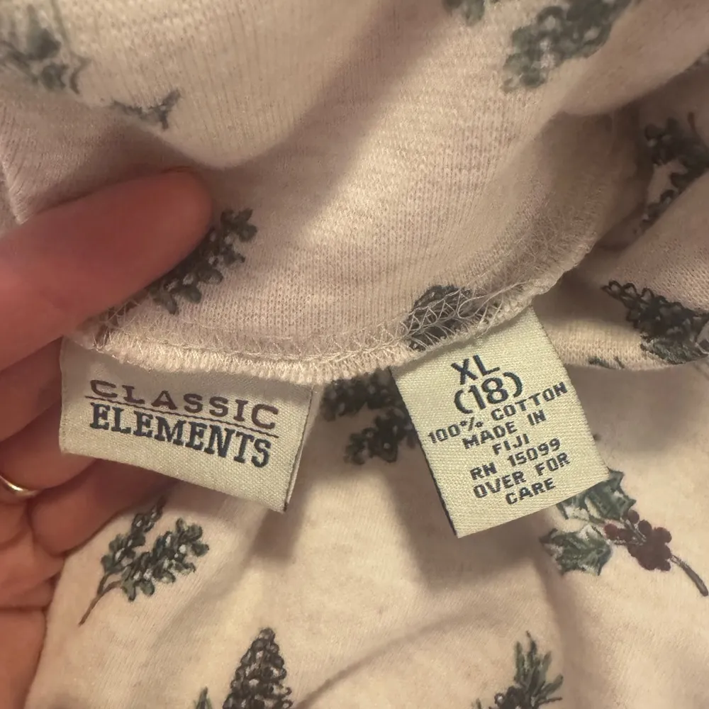 Classic Elements Classic Element Floral Print Turtleneck Top - Image 3