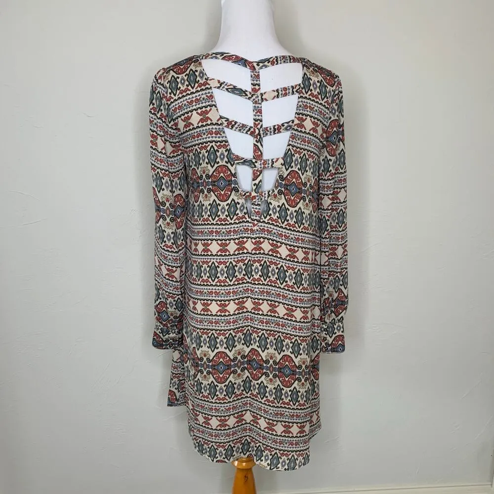 Aztec Open Back Shift Dress Tan Rust Sz Small - Image 2