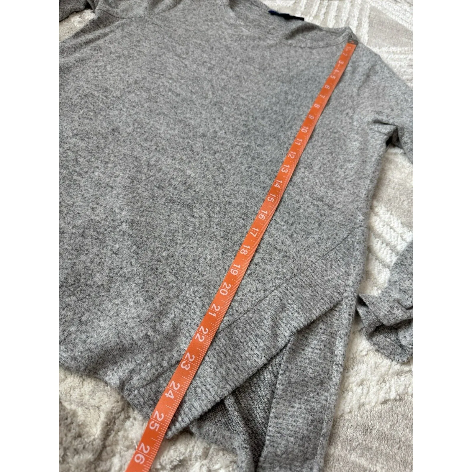 Petite Apt. 9 Sweater Gray Size PM Fuzzy High-Low Tunic New Women’s Long Sleeve - Image 9