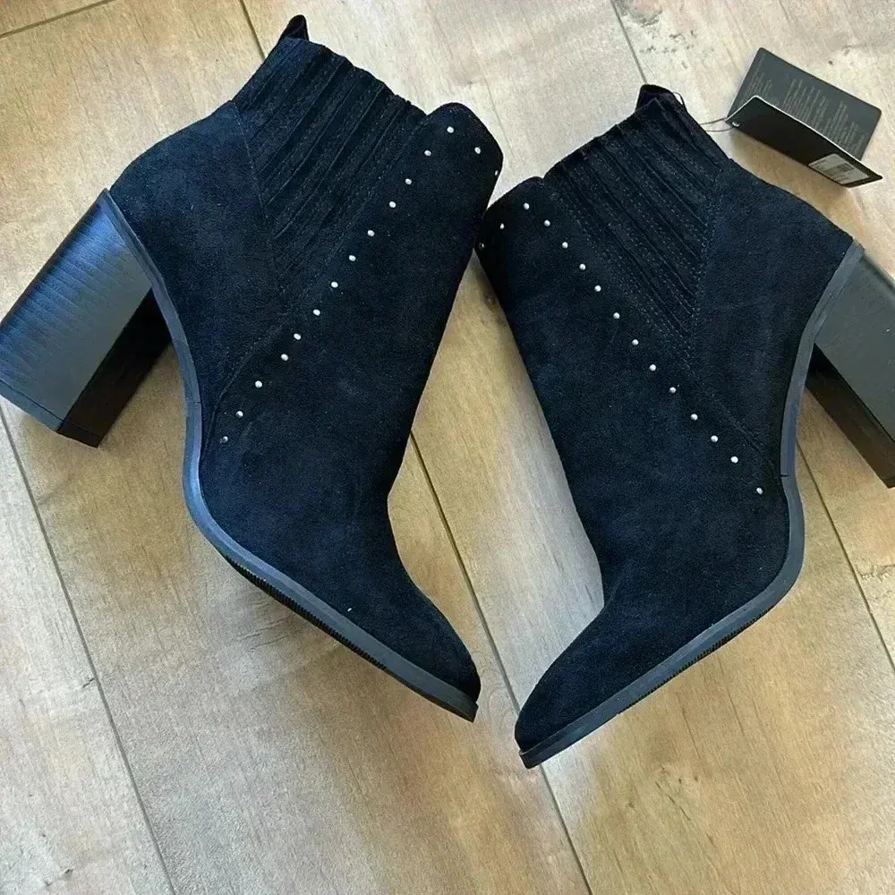 NWT Forever 21 Studded Ankle Boots Booties Black Faux Suede Sz 9 - Image 3
