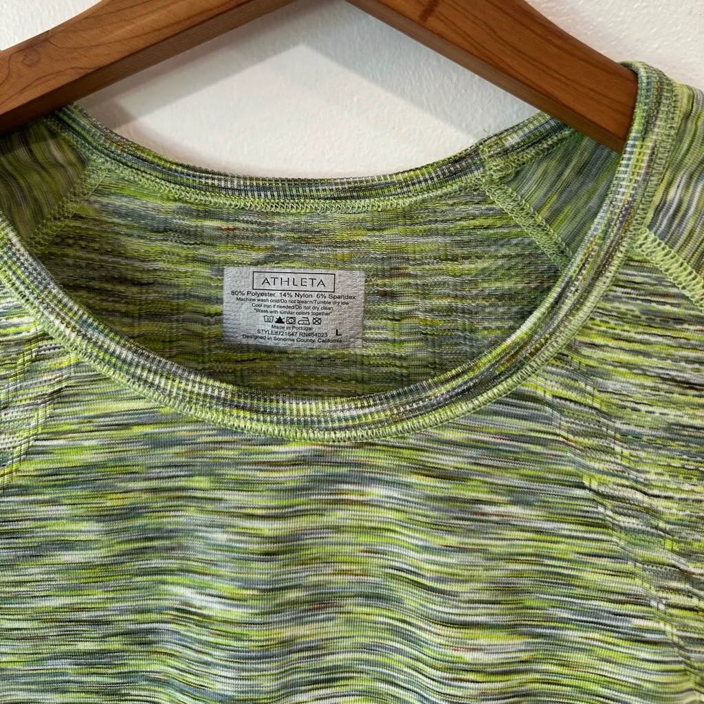 Athleta Fastest Track Seamless Shirt Women's Large Green Ruched Athletic Gym EUC - Image 3