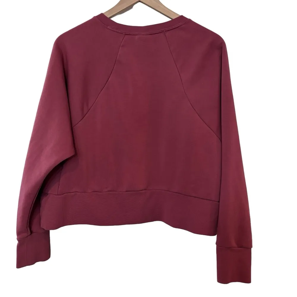 Women's Nike maroon red Dri-fit fleece cropped training sweatshirt size large - Image 5