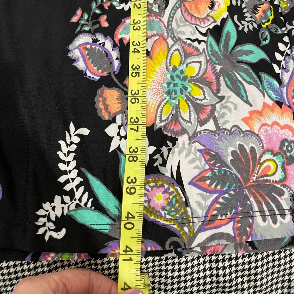 Bob Mackie wearable art multicolor floral Sheath Dress 3/4 Sleeve Crew Neck - Image 5