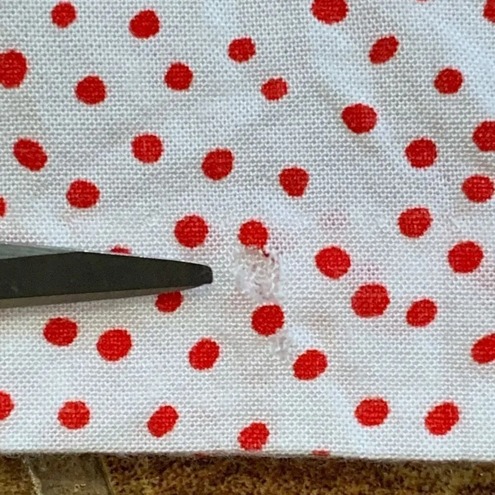 Vintage Maren Skirt White Red Polka Dots Elastic Waist Pleated Lightweight Midi - Image 6
