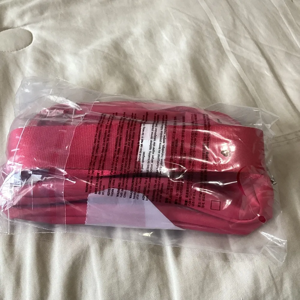 Limited Edition Lululemon Cherry Mist belt bag - Image 13