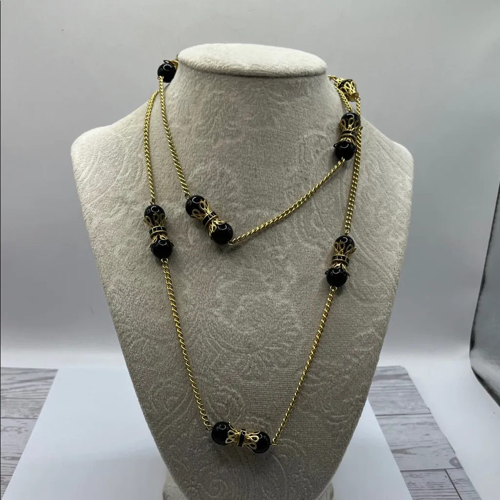 Liz Claiborne Gold and Black Beaded Necklace Stations with Gold Filigree - Image 10