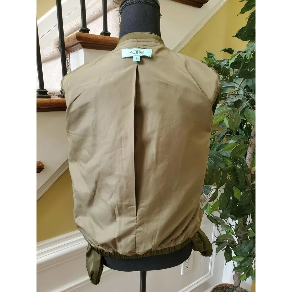 Karlie SatinBomber Jacket Size Small - Image 7