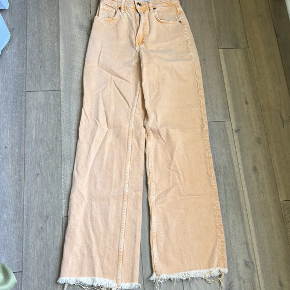 Zara High Rise Wide Leg Full Length Raw Hem Jeans ❤️ - Image 3