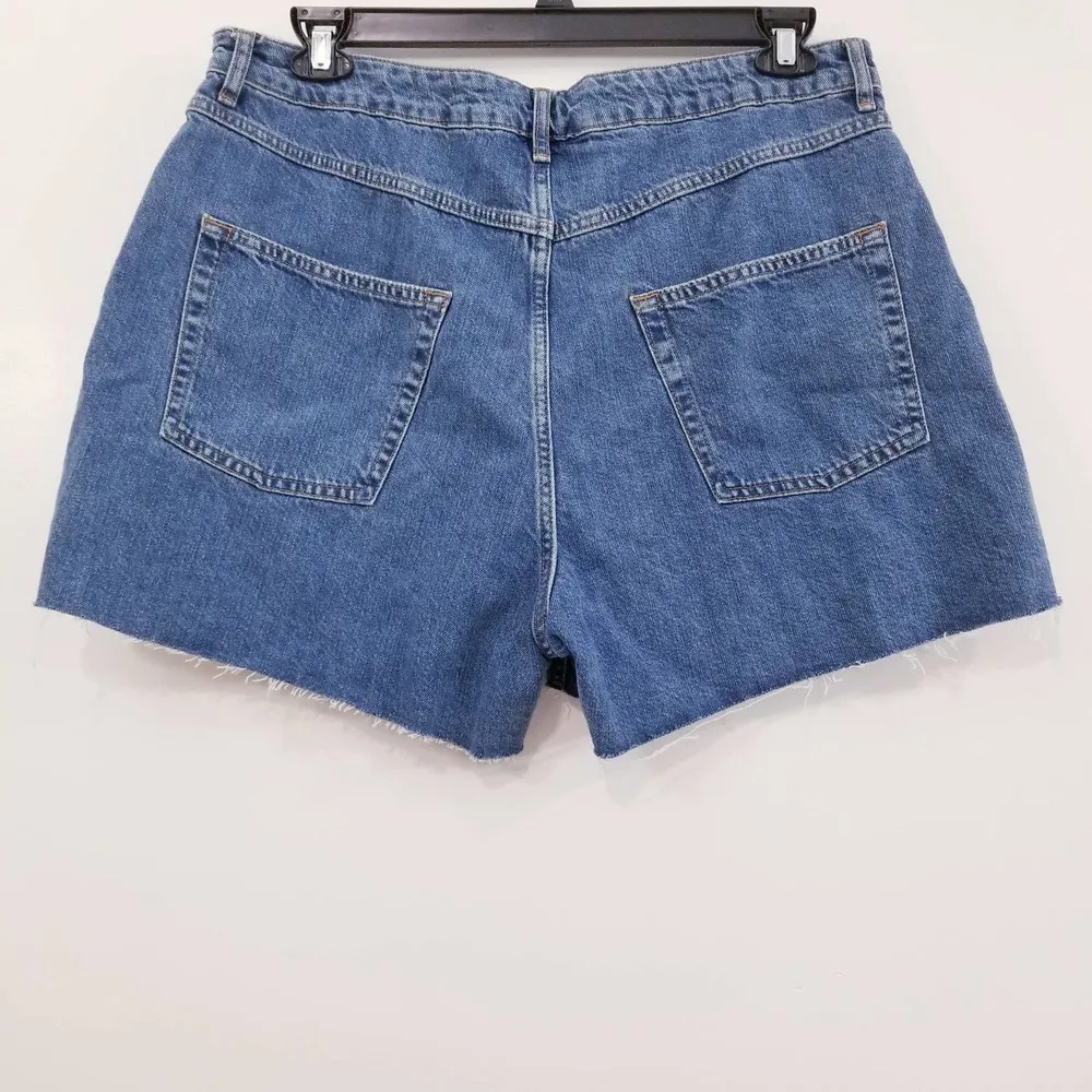 TopShop Distressed Summer Denim Short - Image 2