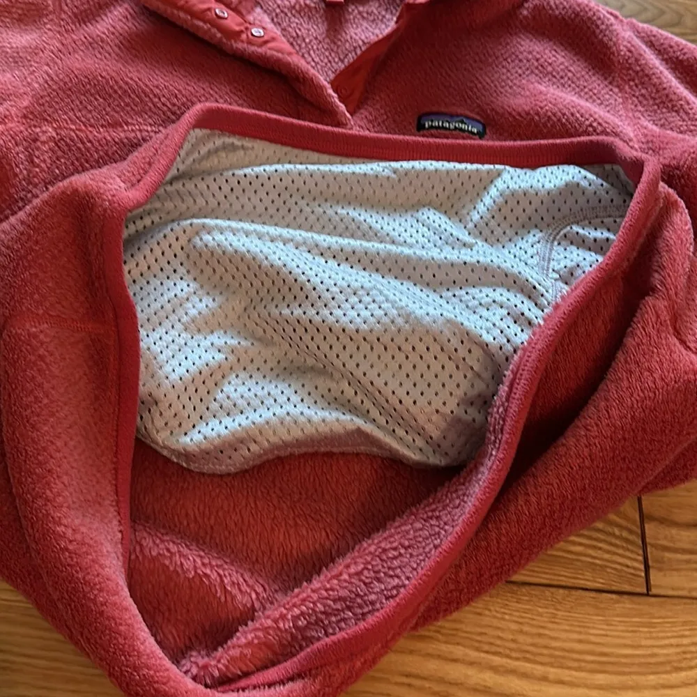 Patagonia Retool Women’s Fleece Pullover, Melon, Sz Large - Image 3