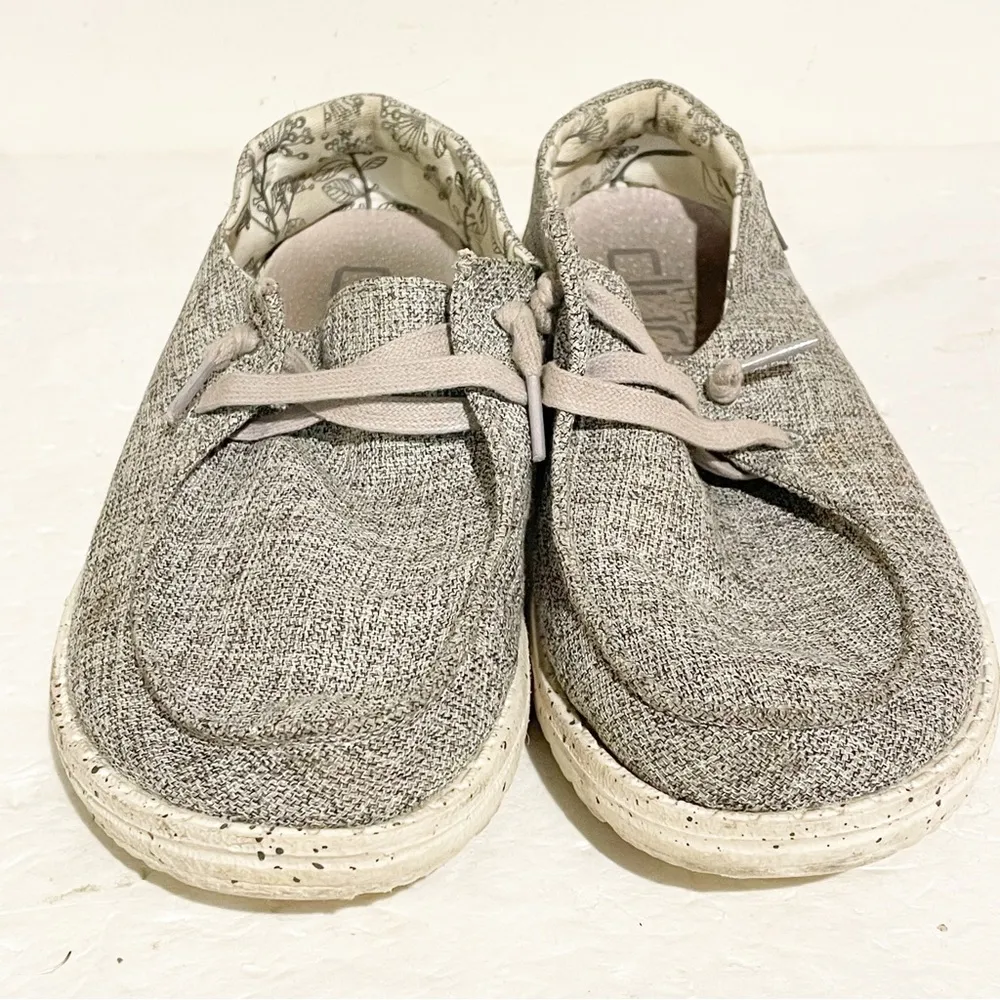 Hey Dude Wendy Linen Size 7 Loafers Gray Woven Slip On Flats Shoes - Image 2
