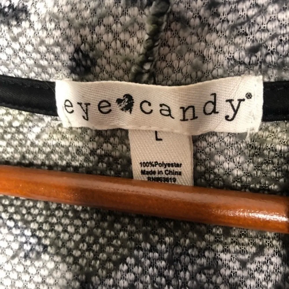 Eye candy open front camo print teddy bear jacket - Image 3