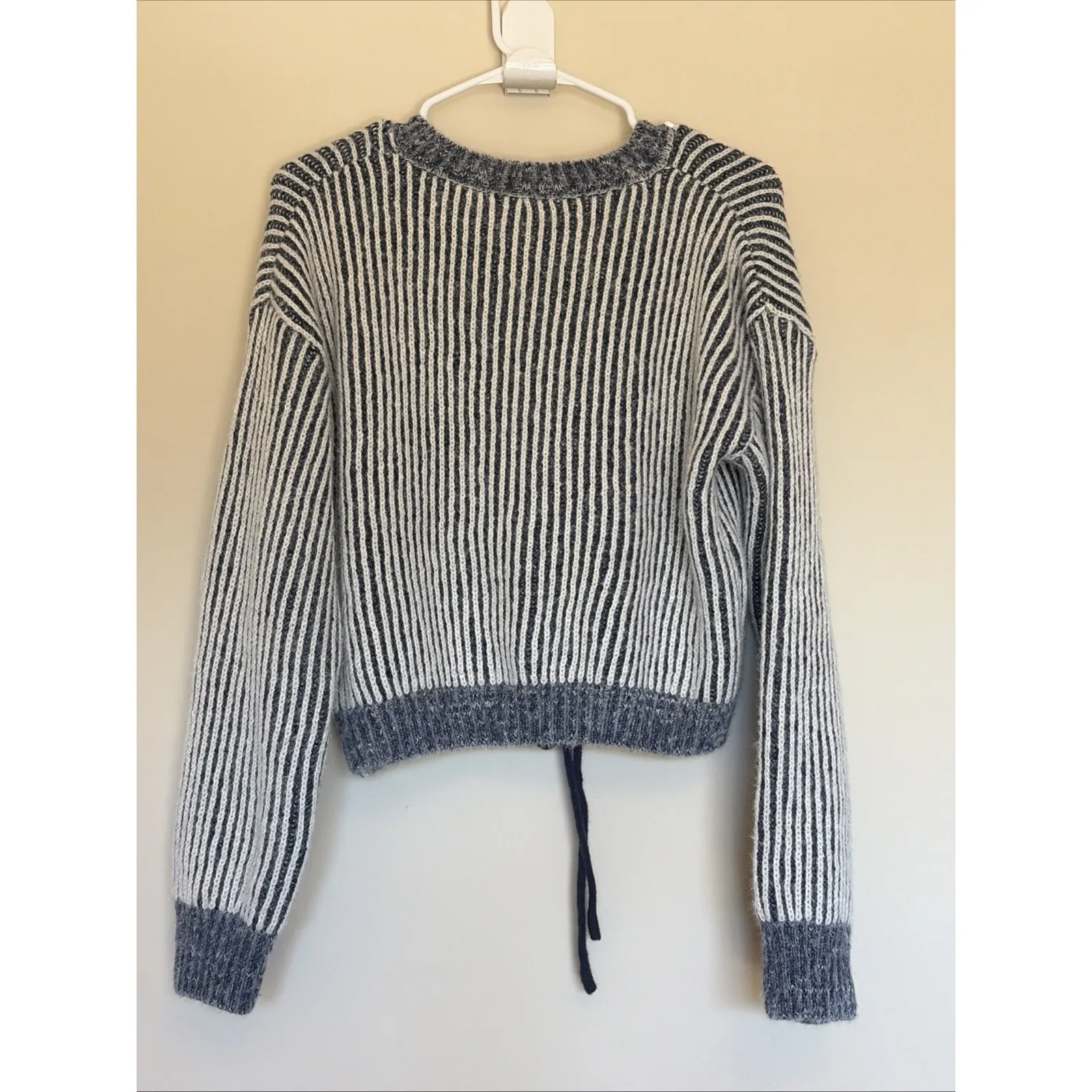 SHEIN Blue White Ribbed Knit Tie Bow Front Cardigan Sweater Womens Large - Image 4