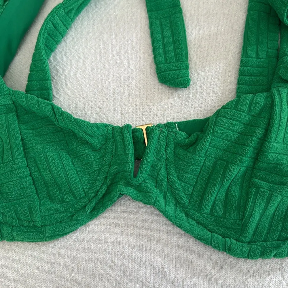 Beach Riot Underwire Bikini Top, Small, Green, $118 - Image 9
