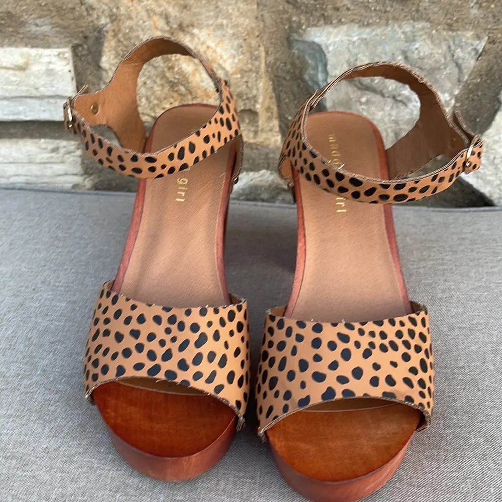 Madden Girl G-Neato animal print wooden block heels open toe size 7.5 - Image 2