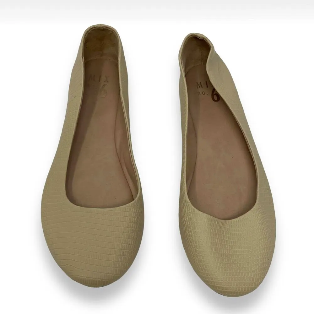 MIX NO 6 Tan Gator Pattern Round Toe Flats - Image 4