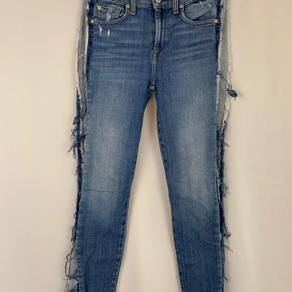 7 for all mankind Roxanne‎ Ankle Fray Jeans in Bright Houston Size 28 - Image 4