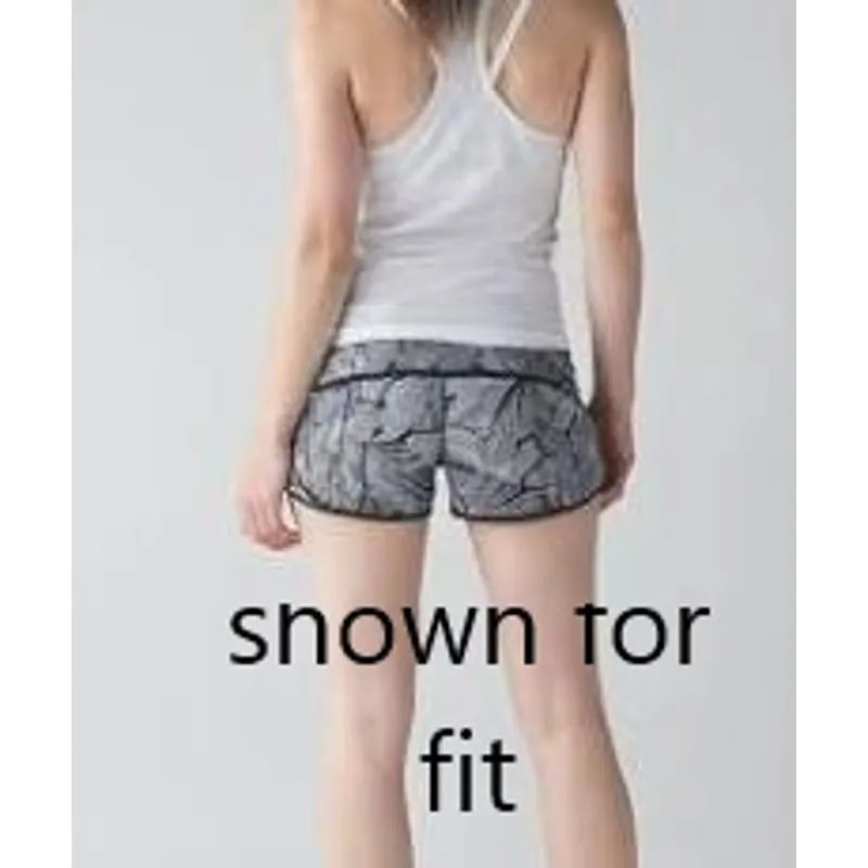 Lululemon 4 Black Blue White Ikat 2.5” Inseam Print Run Speed Shorts Running - Image 3