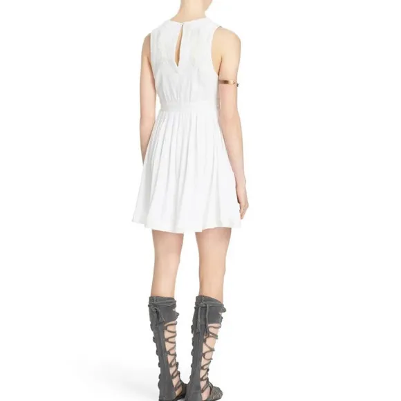 Free People Birds of a Feather Womens size 0 Cream Mini Embroidered Dress - Image 2