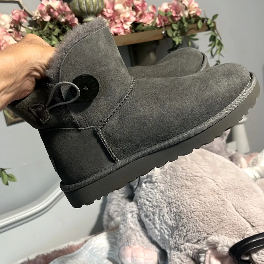 UGG Mini Bailey Button II Gray Boots Booties New - Image 16