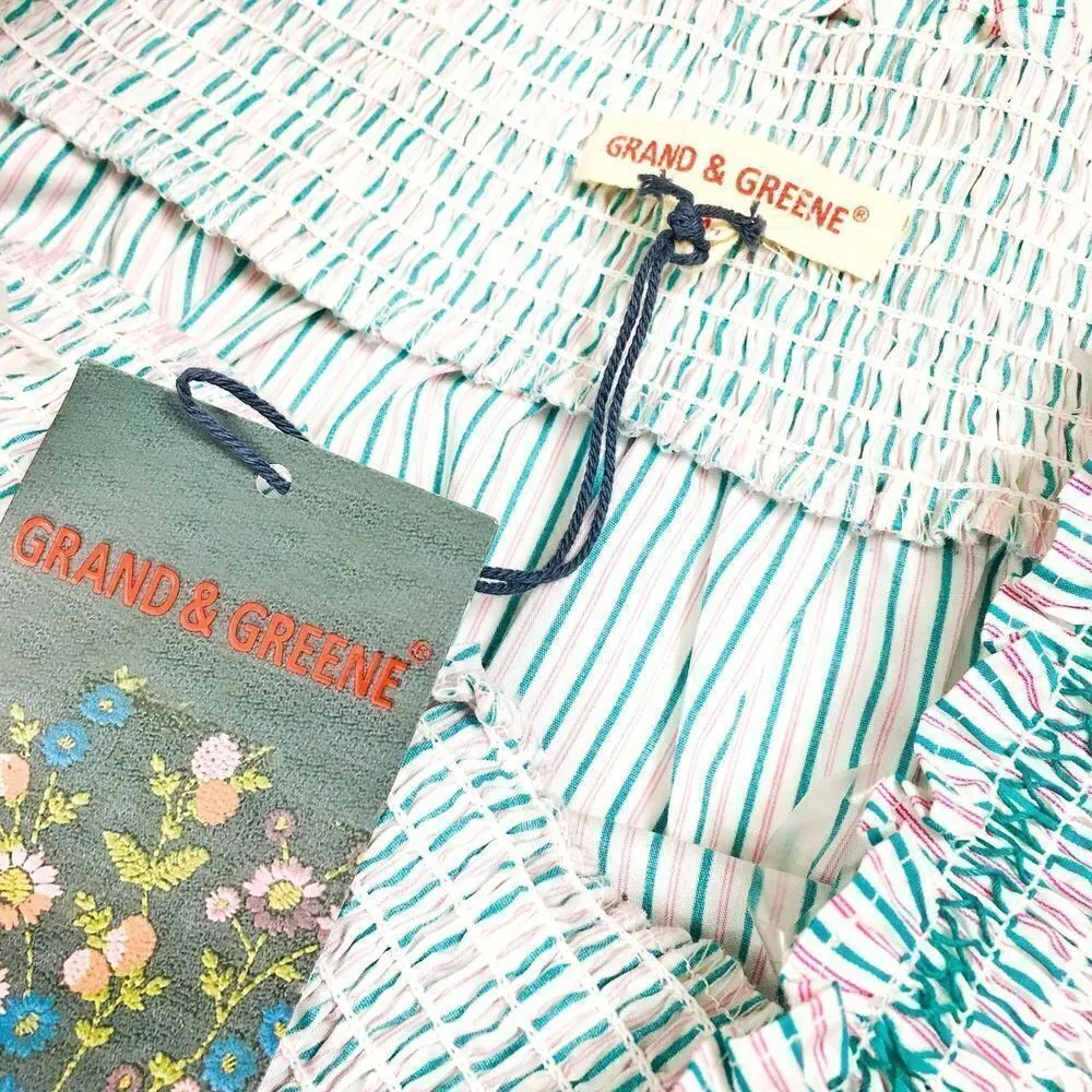 grand green bell sleeve Size M - Image 3