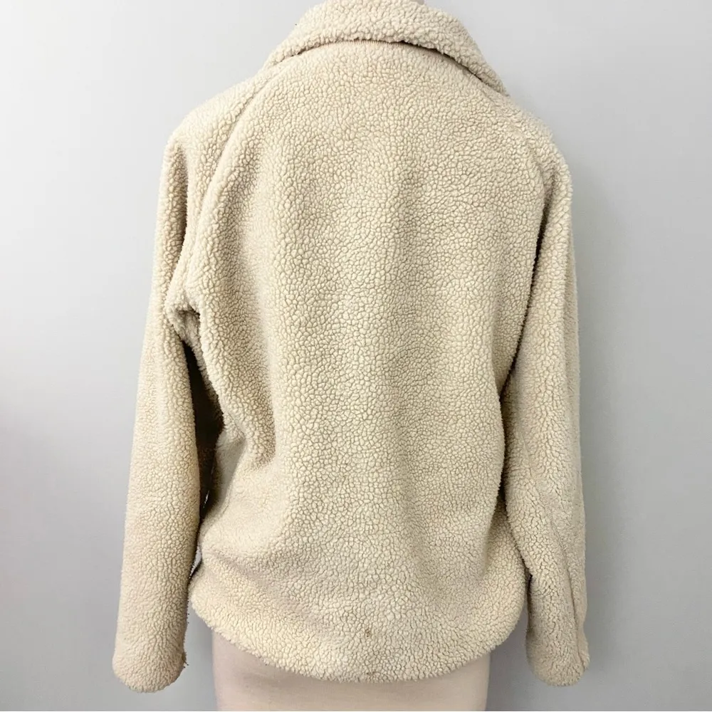 Brandy Melville John Galt Sherpa fleece full zip jacket sweatshirt one size - Image 4