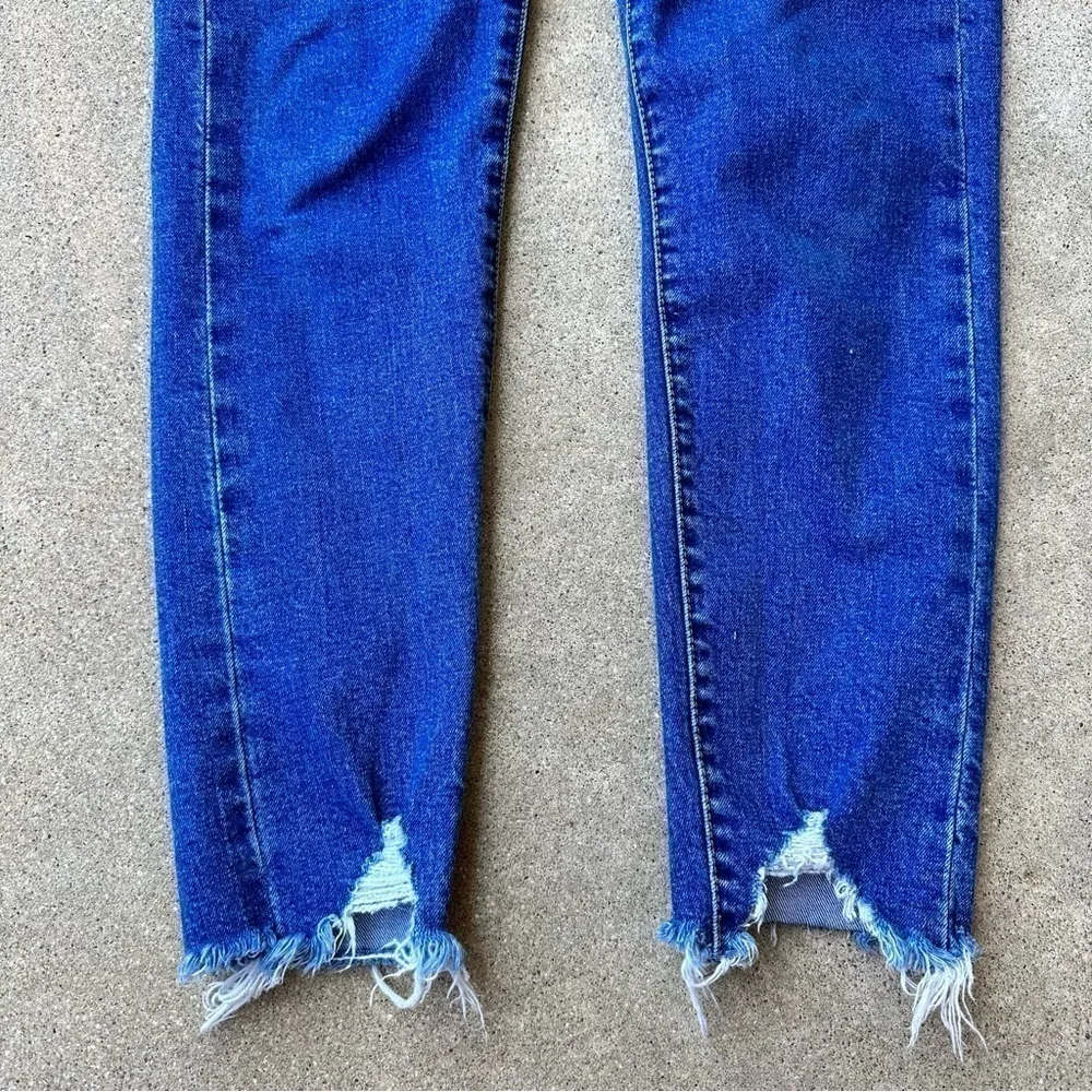 Levi’s Wedgie Skinny Jeans Raw Hem - Image 5