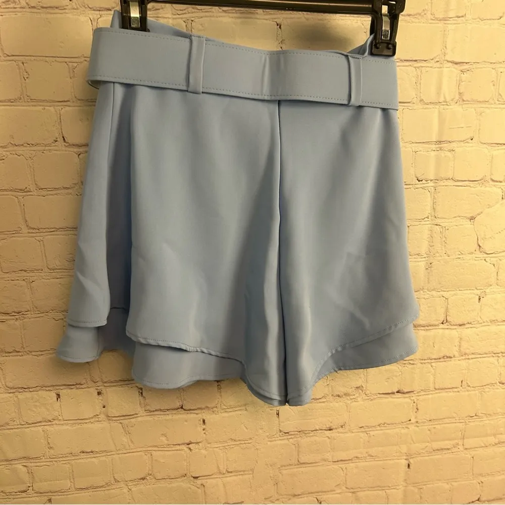 Lavender Brown shorts layered ruffle belted baby blue size Small preppy USA - Image 2