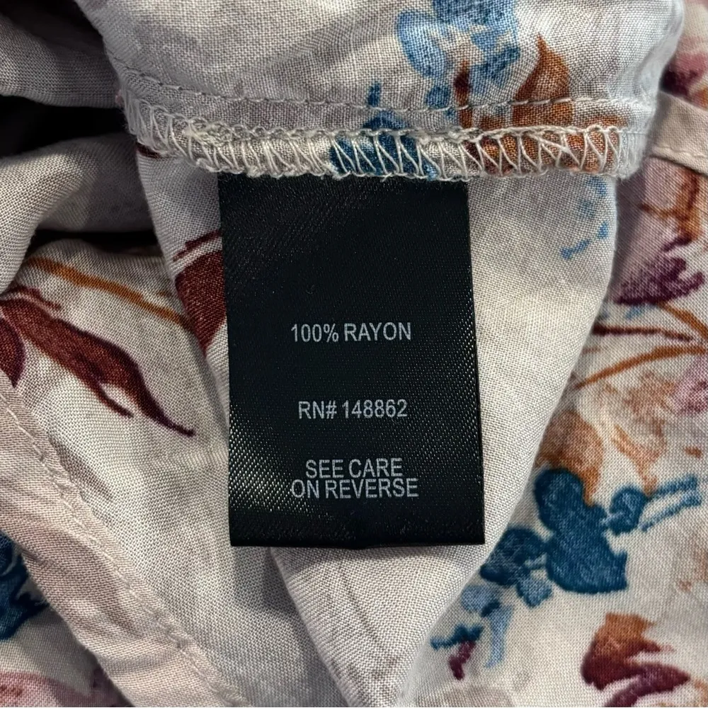 Women’s Torrid floral challis button-front dolman top - Image 9