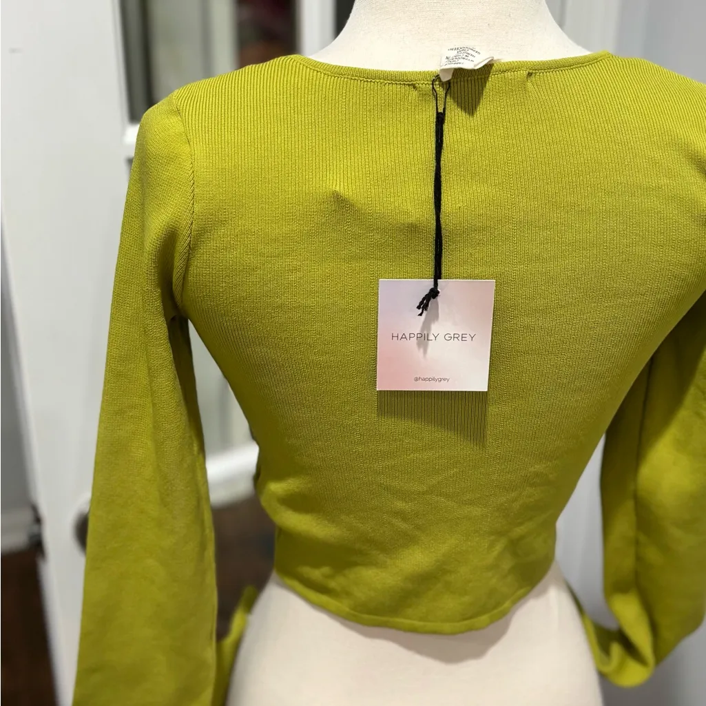 HAPPILY GREY Green Ribbed Cropped Top - Image 4