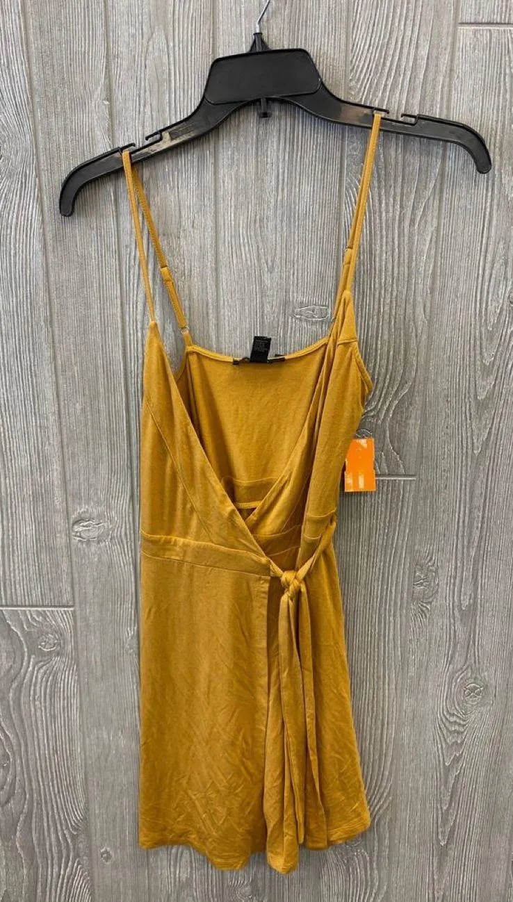Yellow/Gold skort romper with tie on side - Image 3