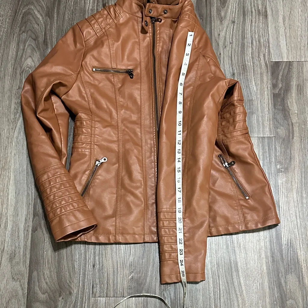 TAGOO Brown Faux Leather Jacket with Removable Hood. Size M - Image 11