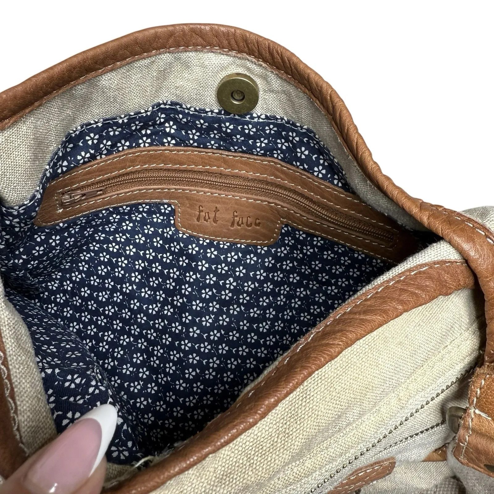 Fat Face Y2K Canvas‎ Leather Crossbody Messenger Bag Utility Pockets Rare Unused Tan - Image 8