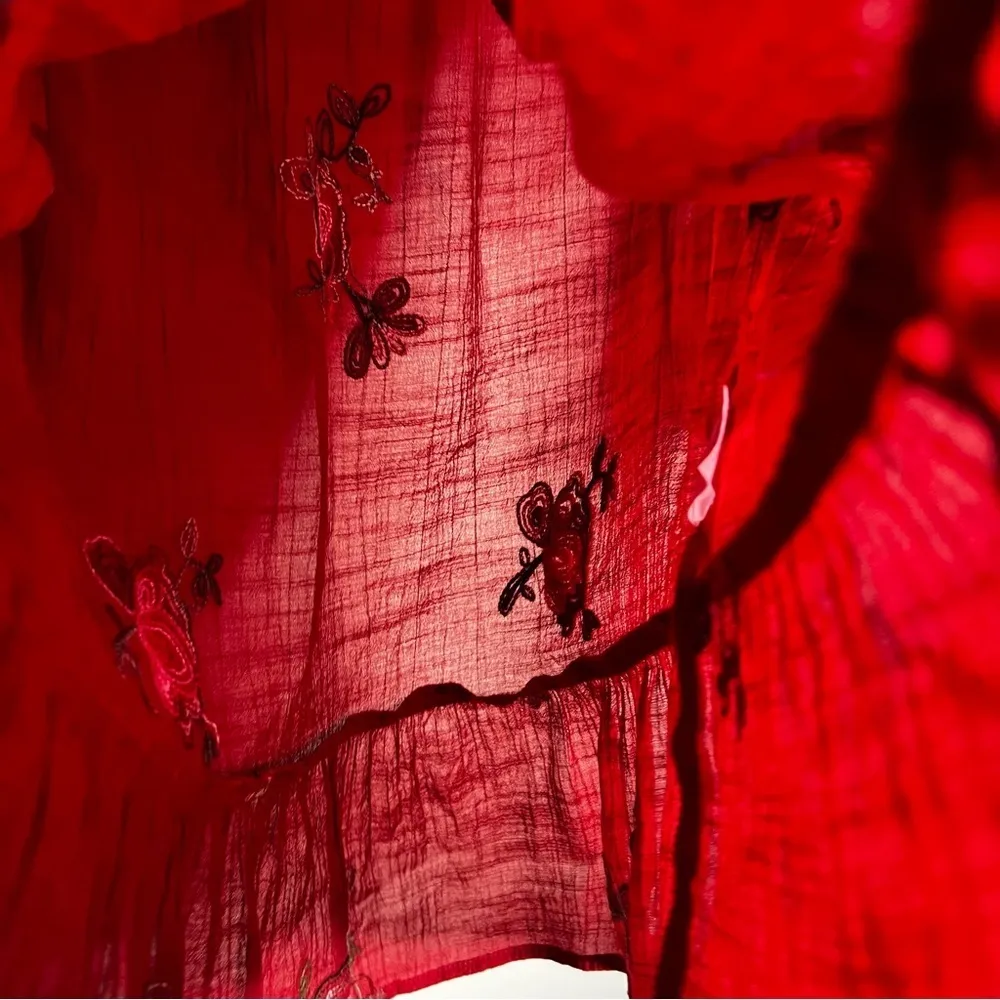 Westport Embroidered Rose Print Peasant Romantic Feminine Drop Waist‎ Top - Image 7