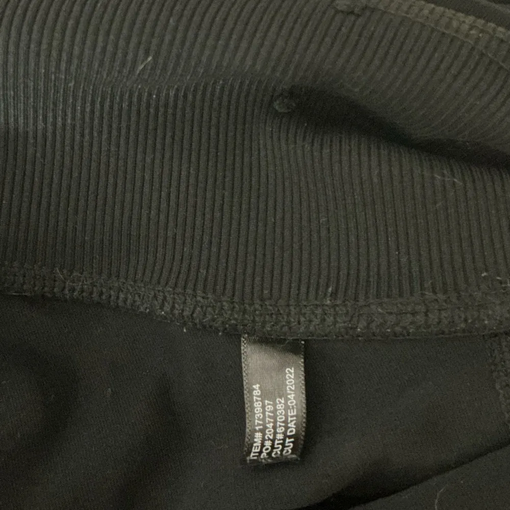 Torrid Black Bike Shorts with Stretchy Fabric and Mid-Thigh Length - Image 6