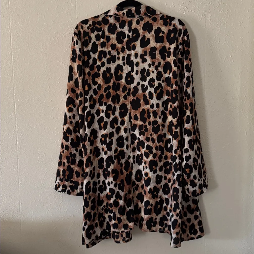 Time and Tru Leopard Wrap Cover Up Dress - Image 8